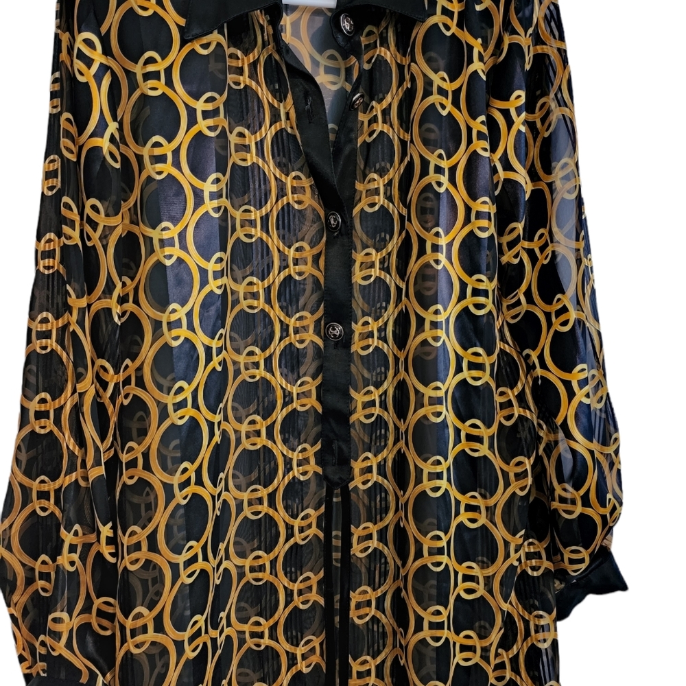 Vintage Blouse for Women little detail on the shoulder